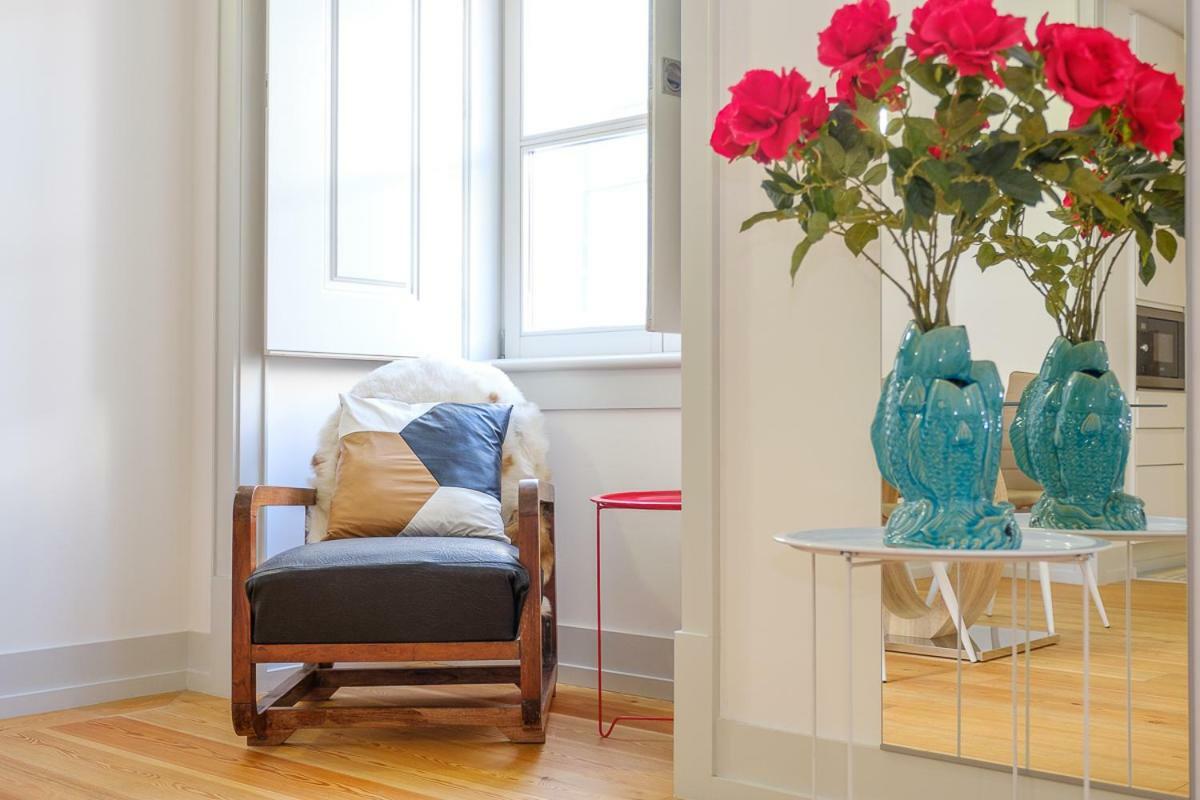 Superb In Historical Centre Apartment *